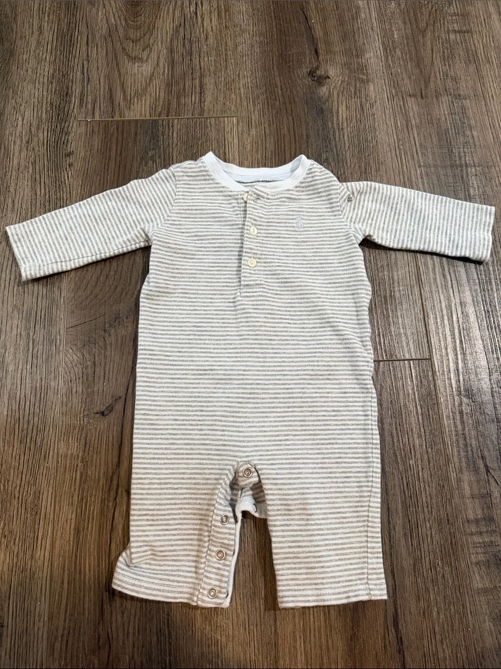 Ralph Lauren onesie size 3 months